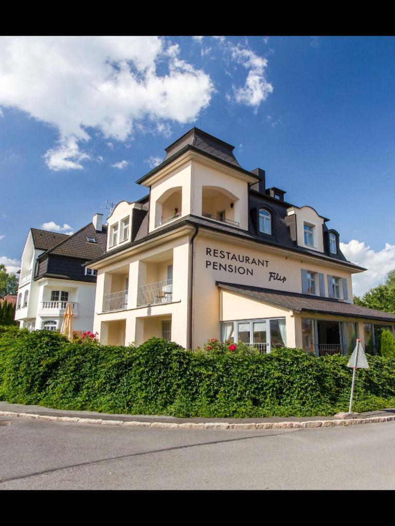Pension A Restaurace Filip II Marianske Lazne Exterior photo